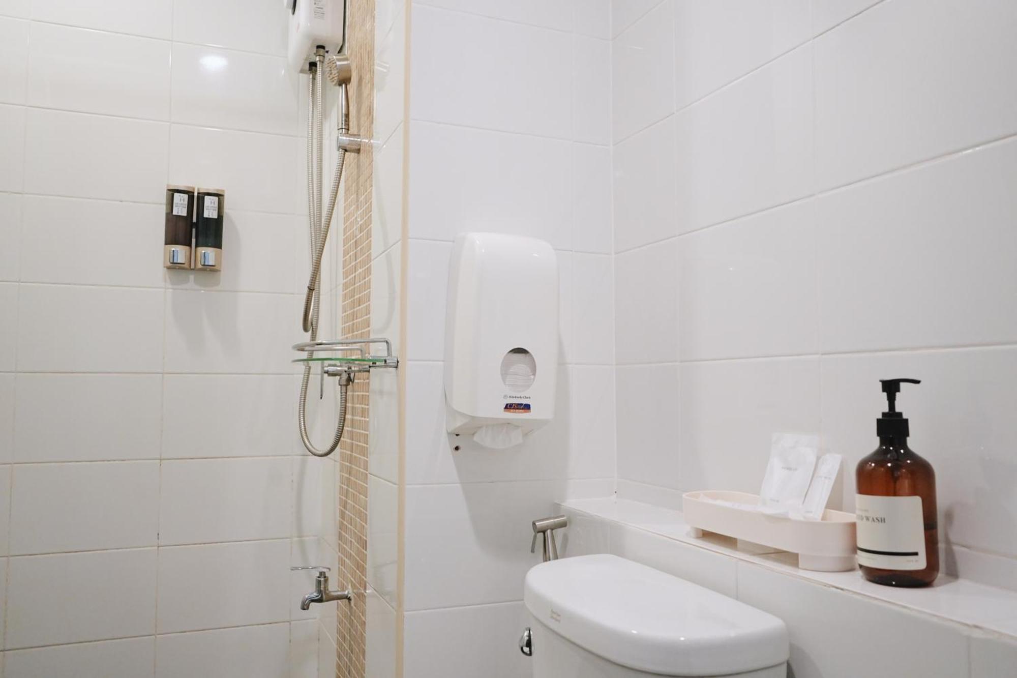 Herry Residence Чиангмай Екстериор снимка