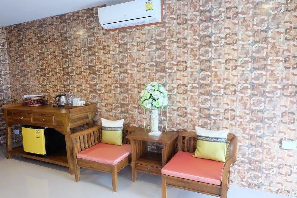 Herry Residence Чиангмай Екстериор снимка