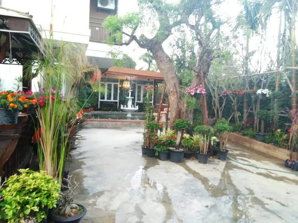 Herry Residence Чиангмай Екстериор снимка
