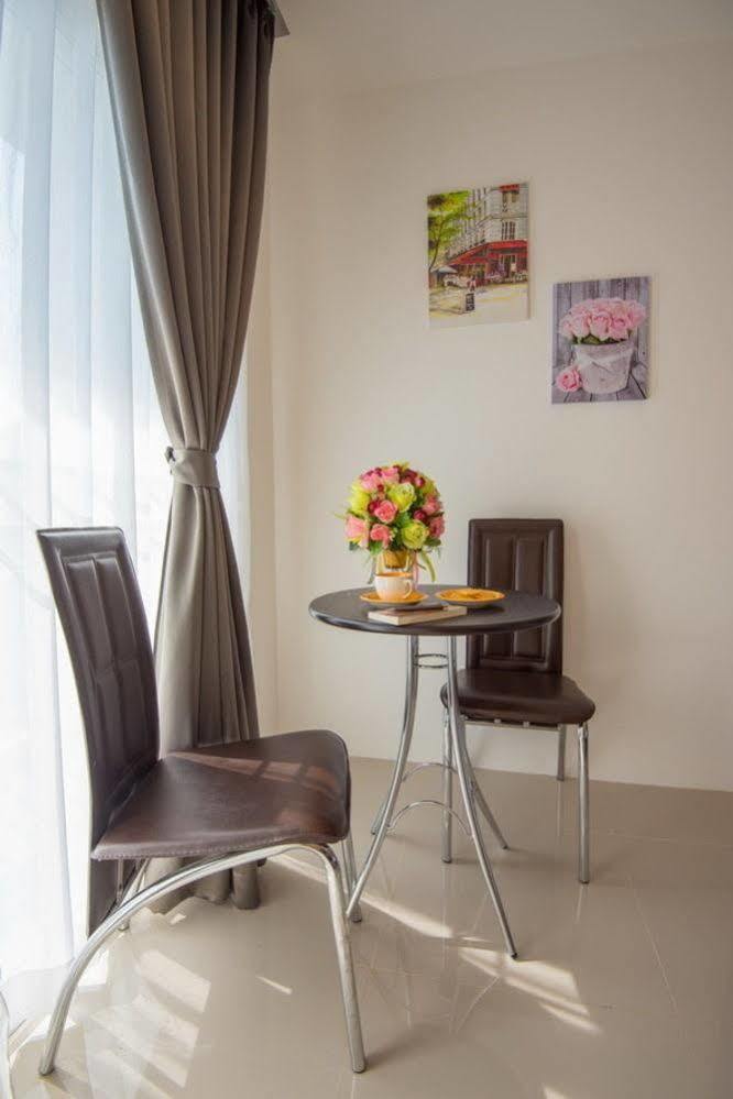Herry Residence Чиангмай Екстериор снимка